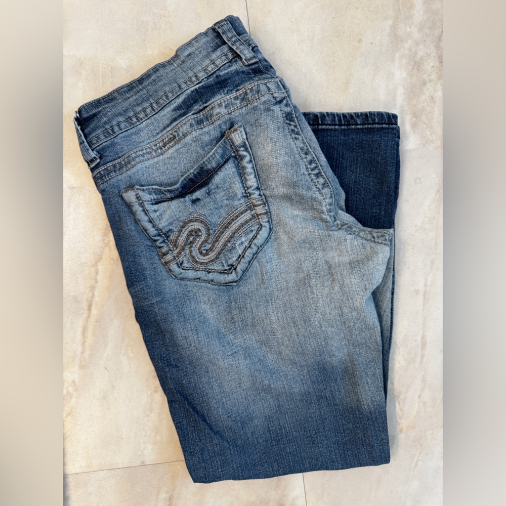 Women’s Jean Capris